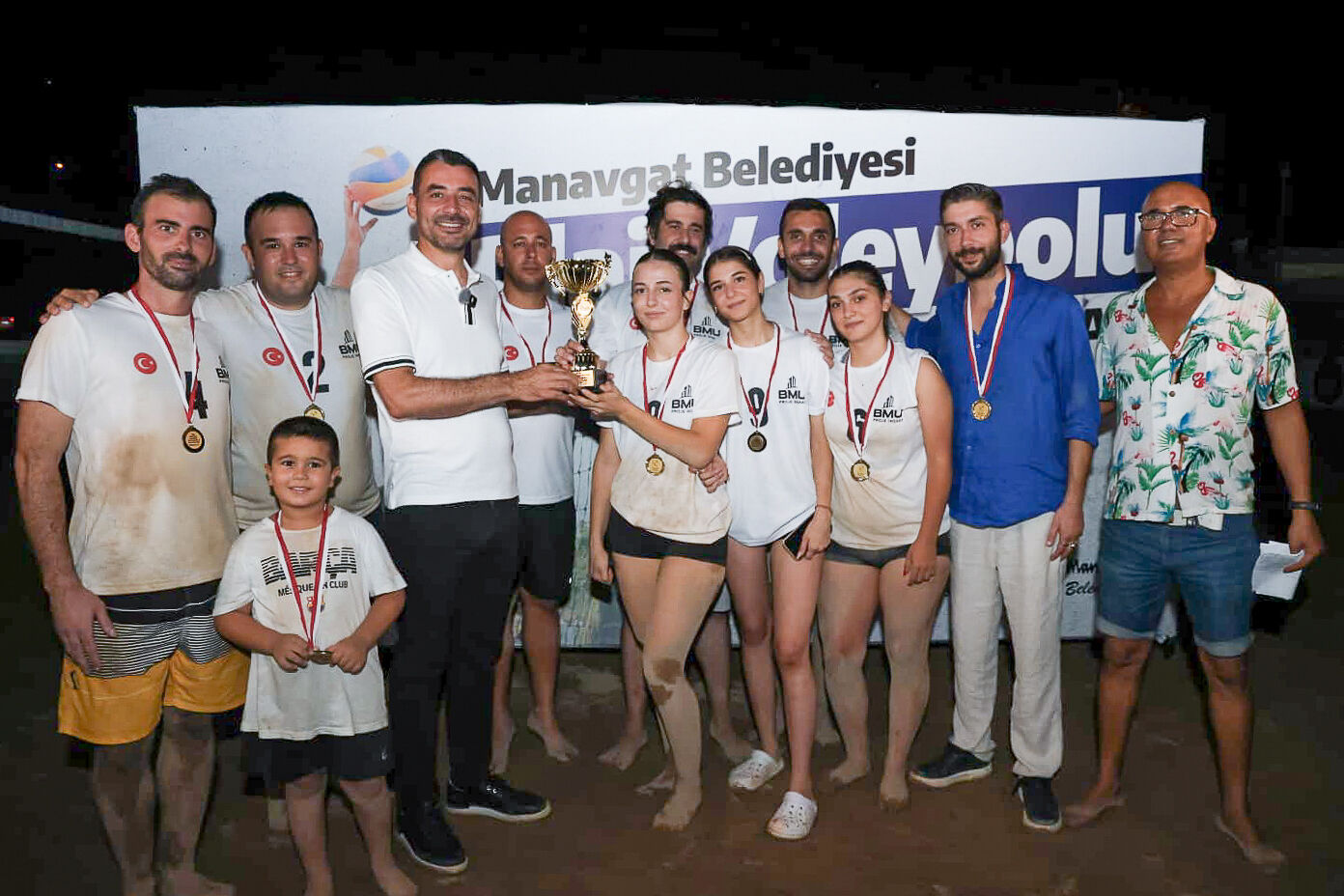 Manavgat’ta Plaj Voleybolu Halk Turnuvası Şampiyonu Belli Oldu (2)