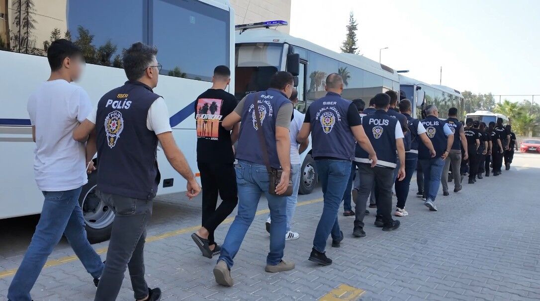 Mersinde Milyarlik Yasa Disi Bahis Vurgunu (1)