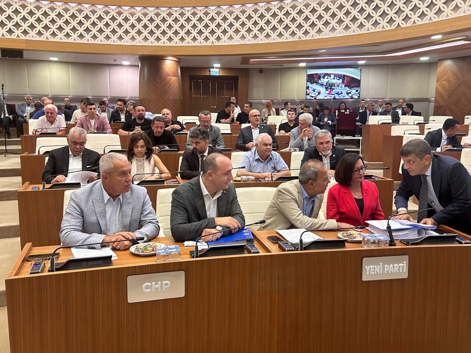 Yeni Parti Antalya Büyükşehir Meclisi’nde Ilk Kez Yer Aldı (1)