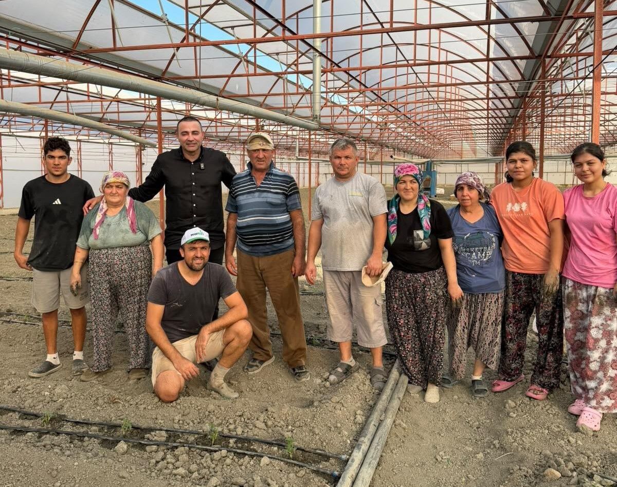 Yeni Parti Milletvekili Kaya Kaş’ta Çiftçilerle Buluştu (2)