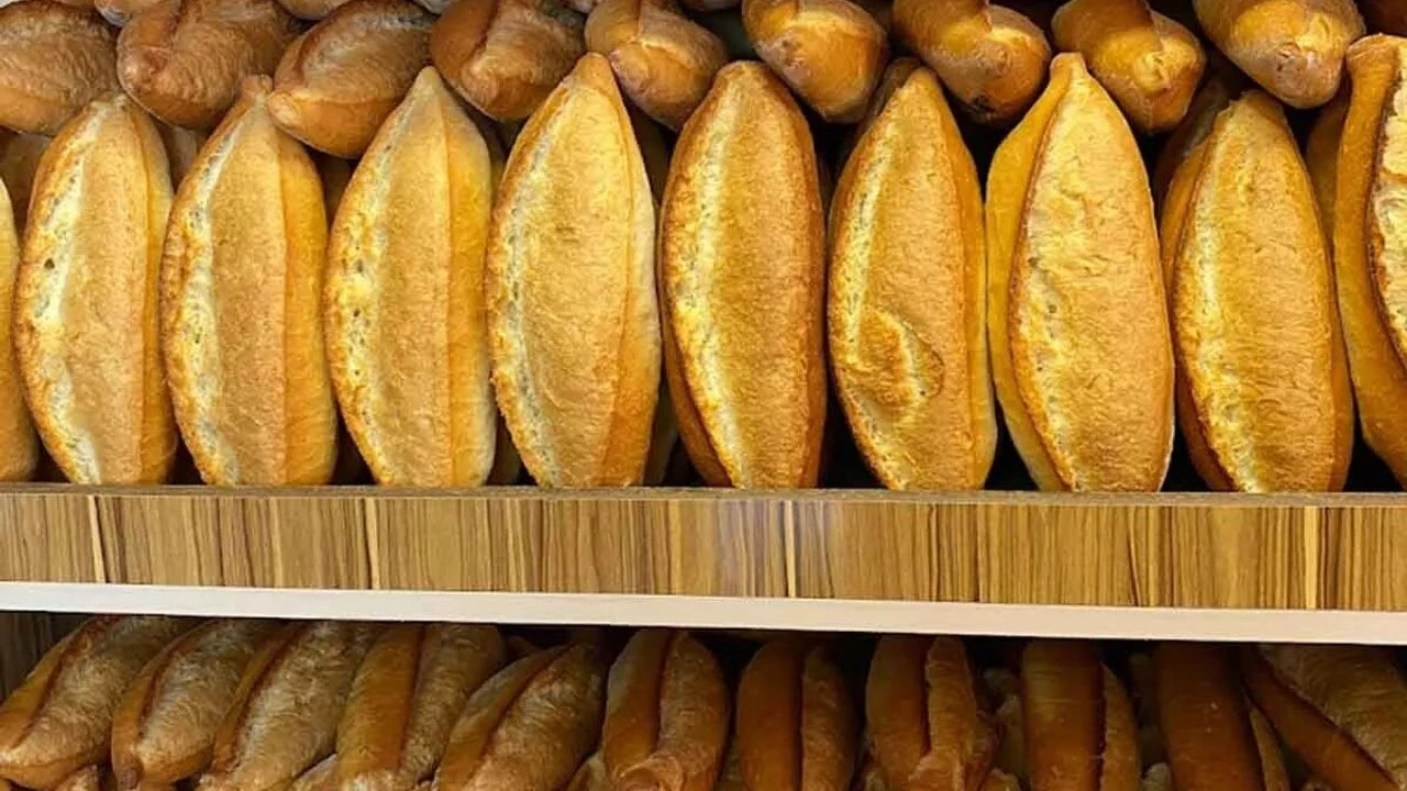 Yeni Partili Cottan Ekonomiye Ekmek Uzerinden Carpici Degerlendirme (1)-1
