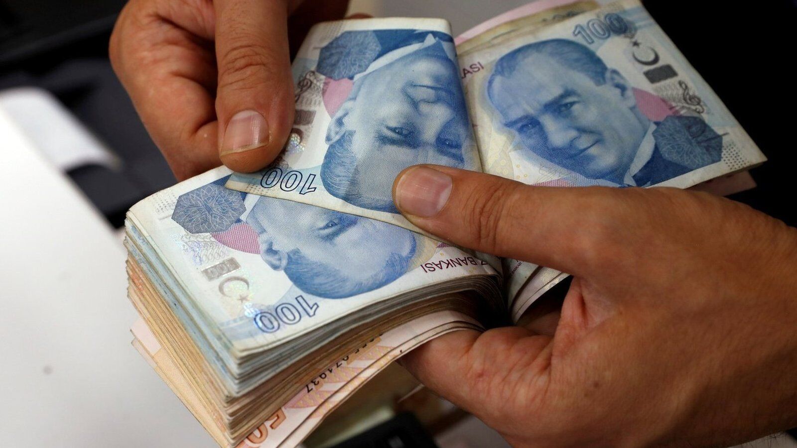 Yeni Partili Cottan Ekonomiye Ekmek Uzerinden Carpici Degerlendirme (2)-1