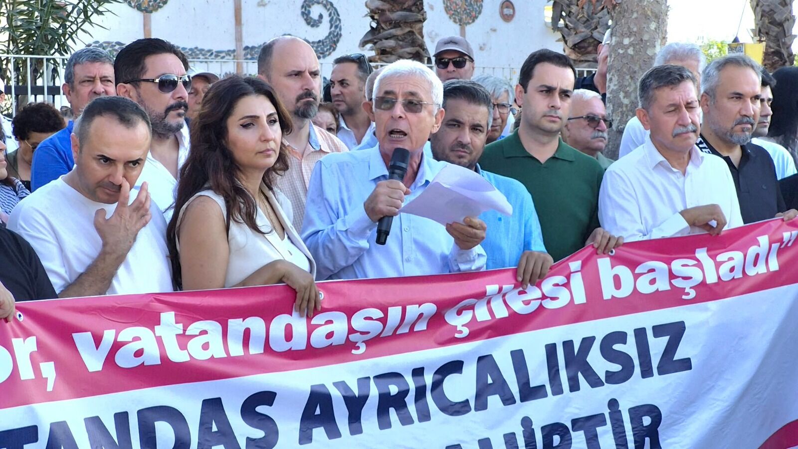 Yeni Partili Kamacidan Iktidara Egitim Bombardimani (3)