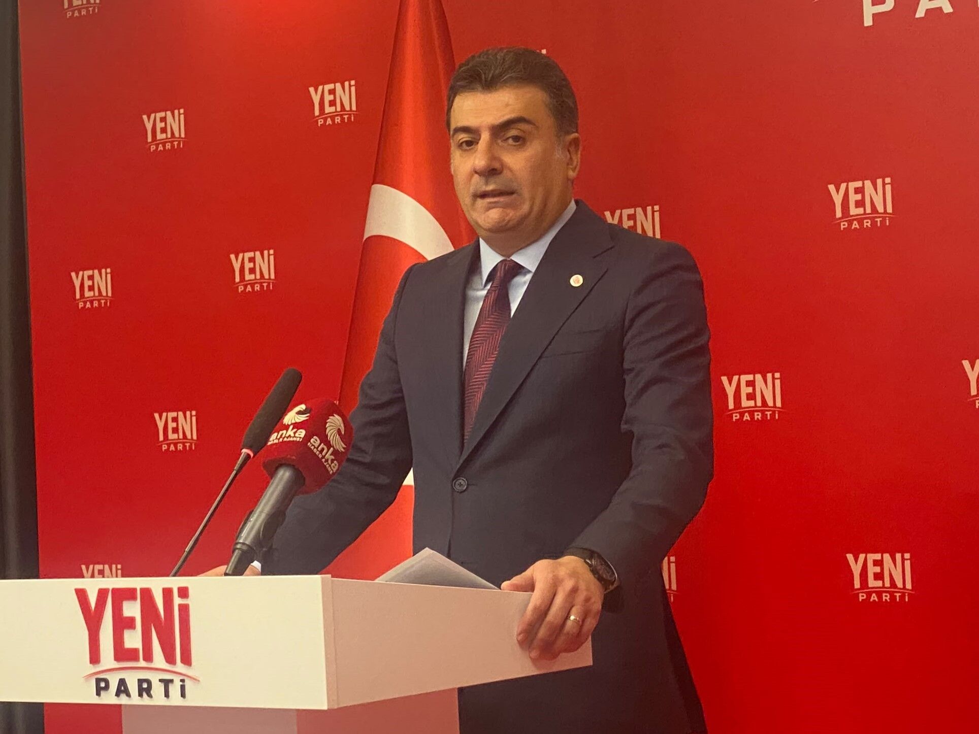 Yeni Partinin Adi Degisecek Mi (1)