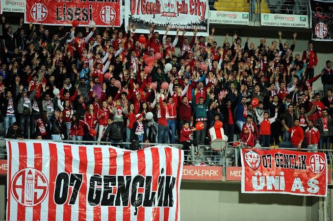 07 Genclikten Bilet Fiyatlarina Indirim Cagrisi (1)-1