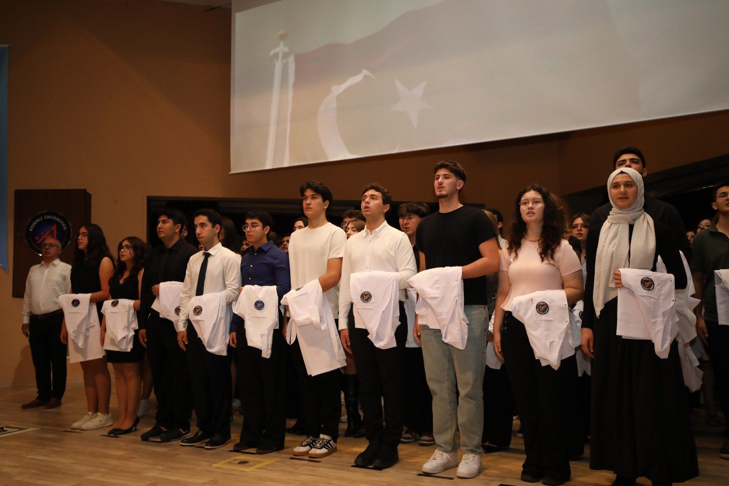 Akdeniz Üniversitesi’nde 330 Hekim Ilk Adımı Attı (4)