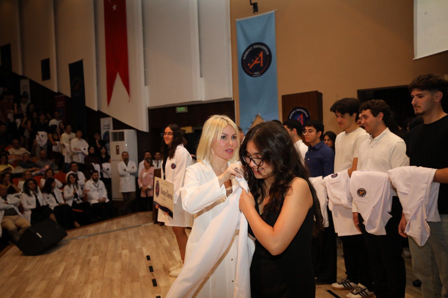 Akdeniz Üniversitesi’nde 330 Hekim Ilk Adımı Attı (5)