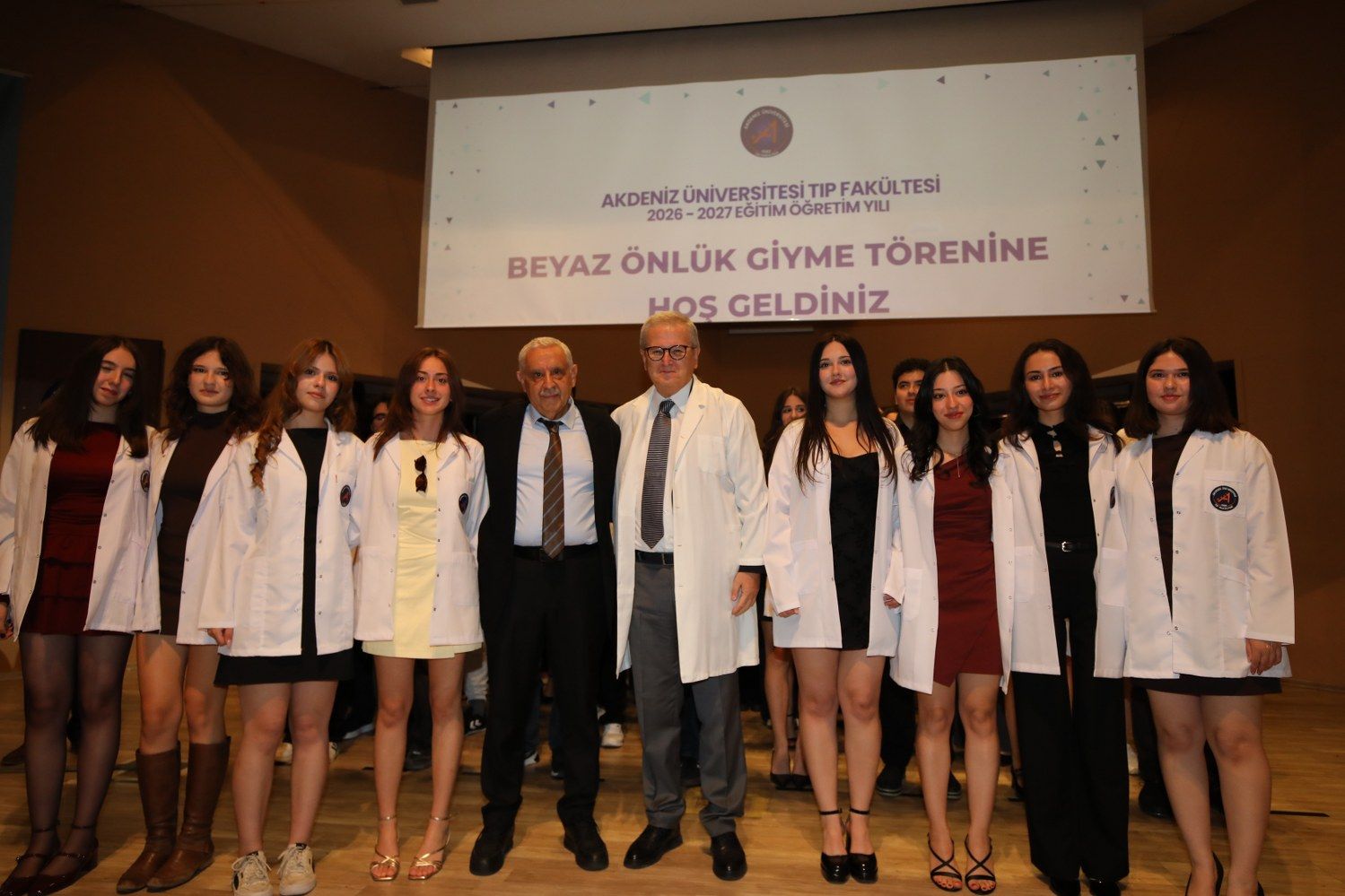 Akdeniz Üniversitesi’nde 330 Hekim Ilk Adımı Attı (7)