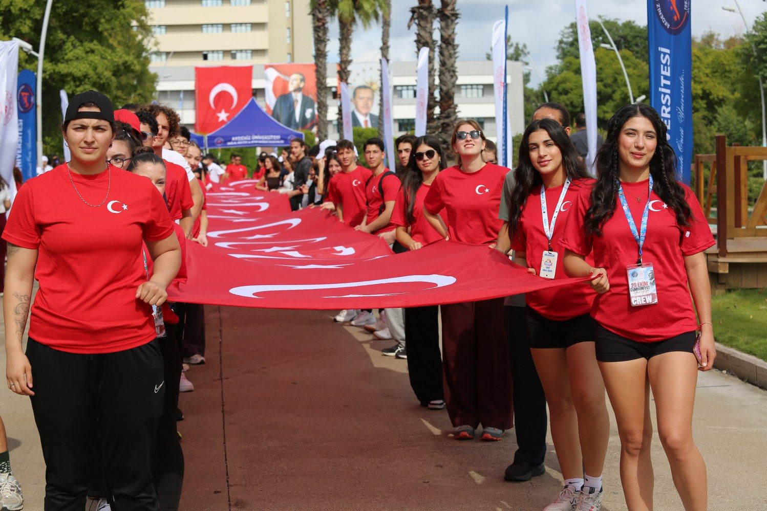 Akdeniz Üniversitesi’nde Cumhuriyet Coşkusu (2)
