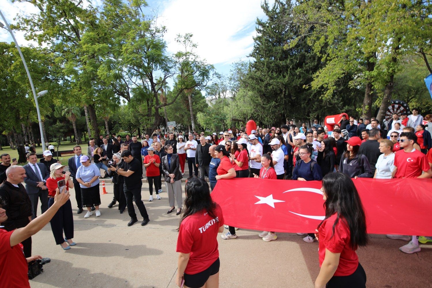 Akdeniz Üniversitesi’nde Cumhuriyet Coşkusu (5)