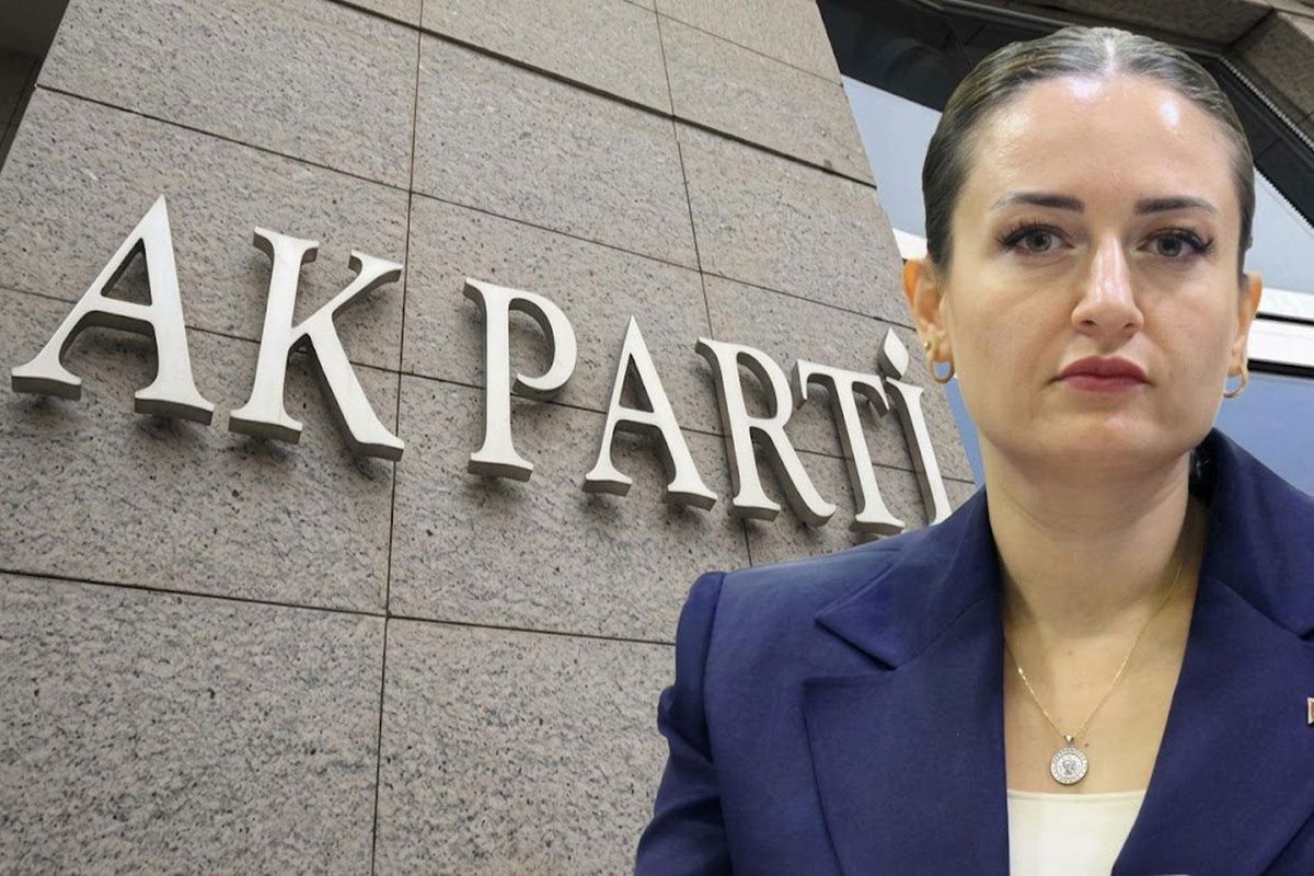 Akp’li Isim Büşra Özdemir Üzerinden Ak Parti’nin Içindeki Gelişmeleri Anlattı (3)