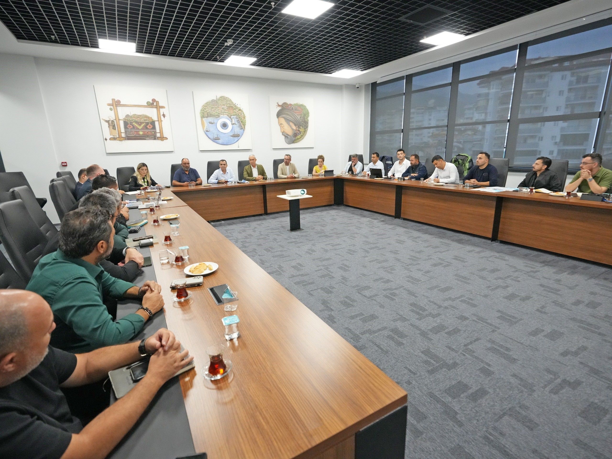 Alanya Belediyesi Ataturk Cadddesinde Ikinci Etap Calismalarina Basliyor (3)