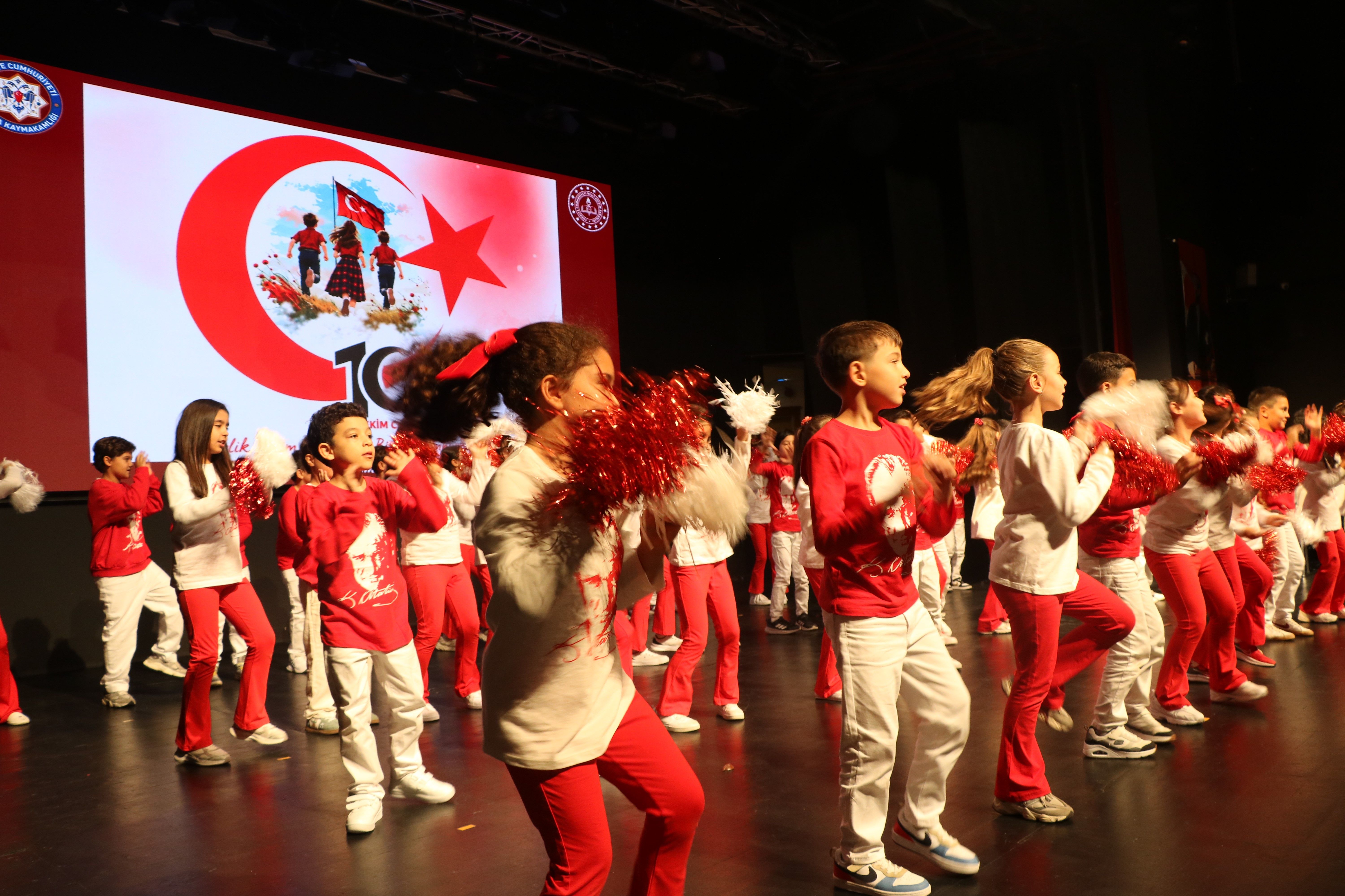 Alanya'da Cumhuriyet Bayramı Coşkuyla Kutlandı (4)