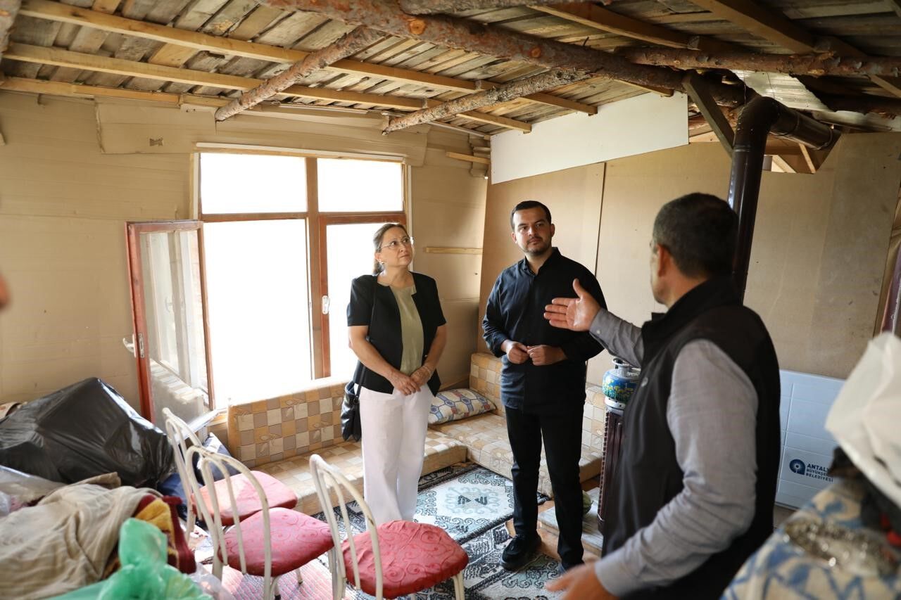 Alanya'da Yaşlı Çift Yeni Yuvasına Kavuştu (2)