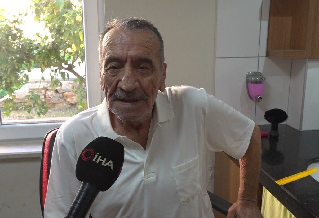 Alanya’daki Genç Berberden Ücretsiz Hizmet (4)