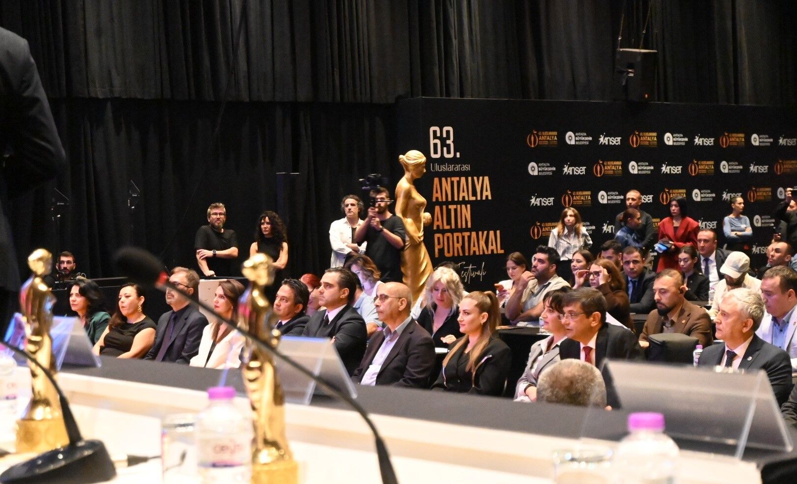 Altın Portakal’da Yeni Dönem! 10 Bin Kişilik Salon Kararı Açıklandı (9)