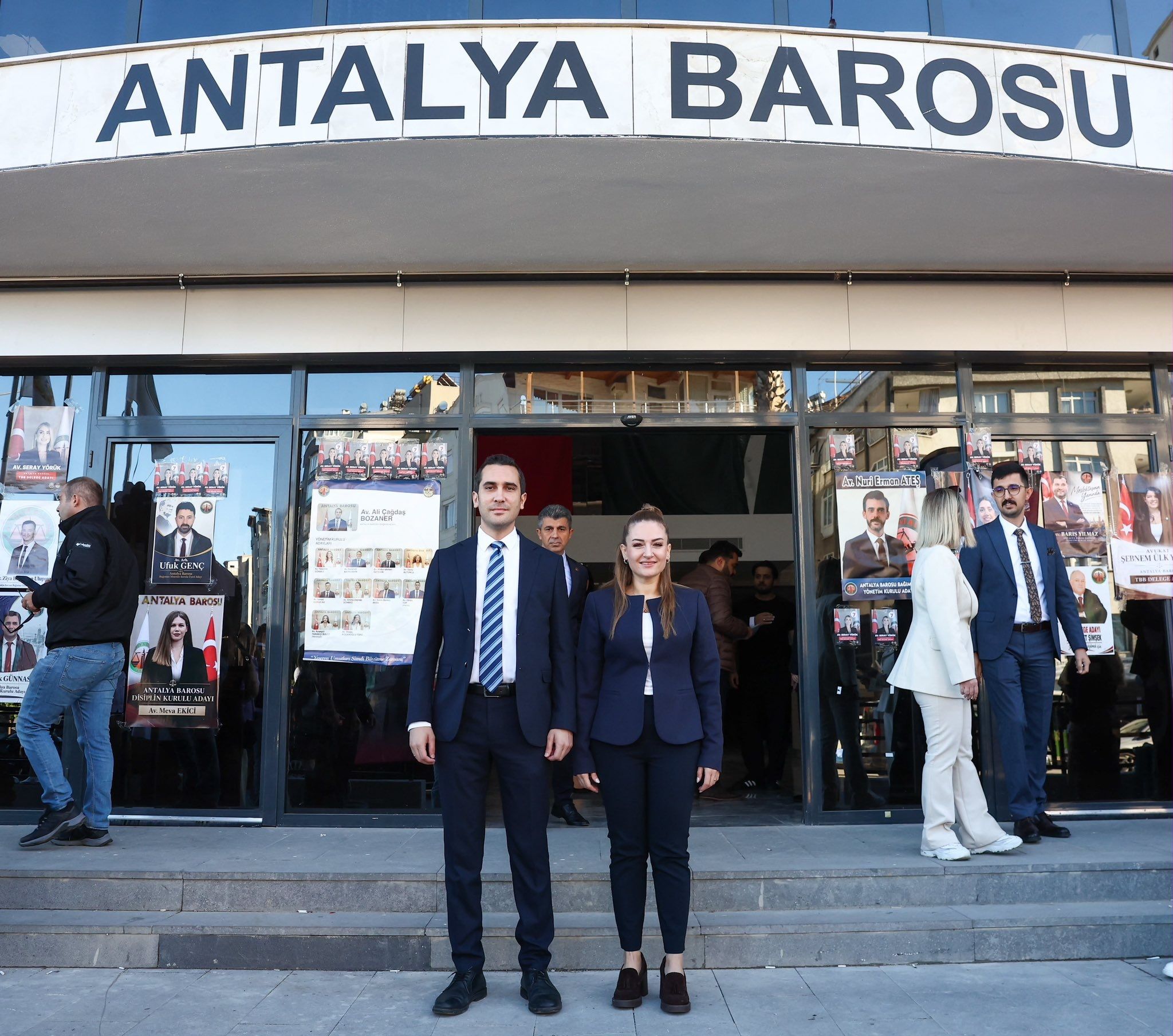 Antalya Büyükşehir Belediye Başkan Vekili Özdemir Sandık Başına Gitti (1)