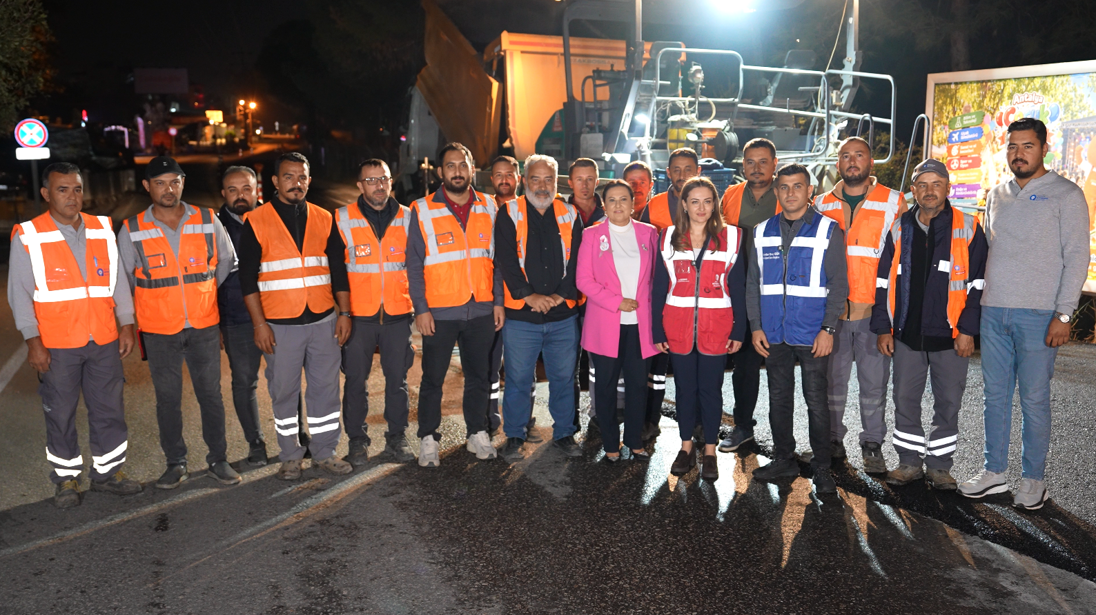 Antalya Büyükşehir Belediyesi’nin Yolları Inceleme Altında Alındı (2)-1