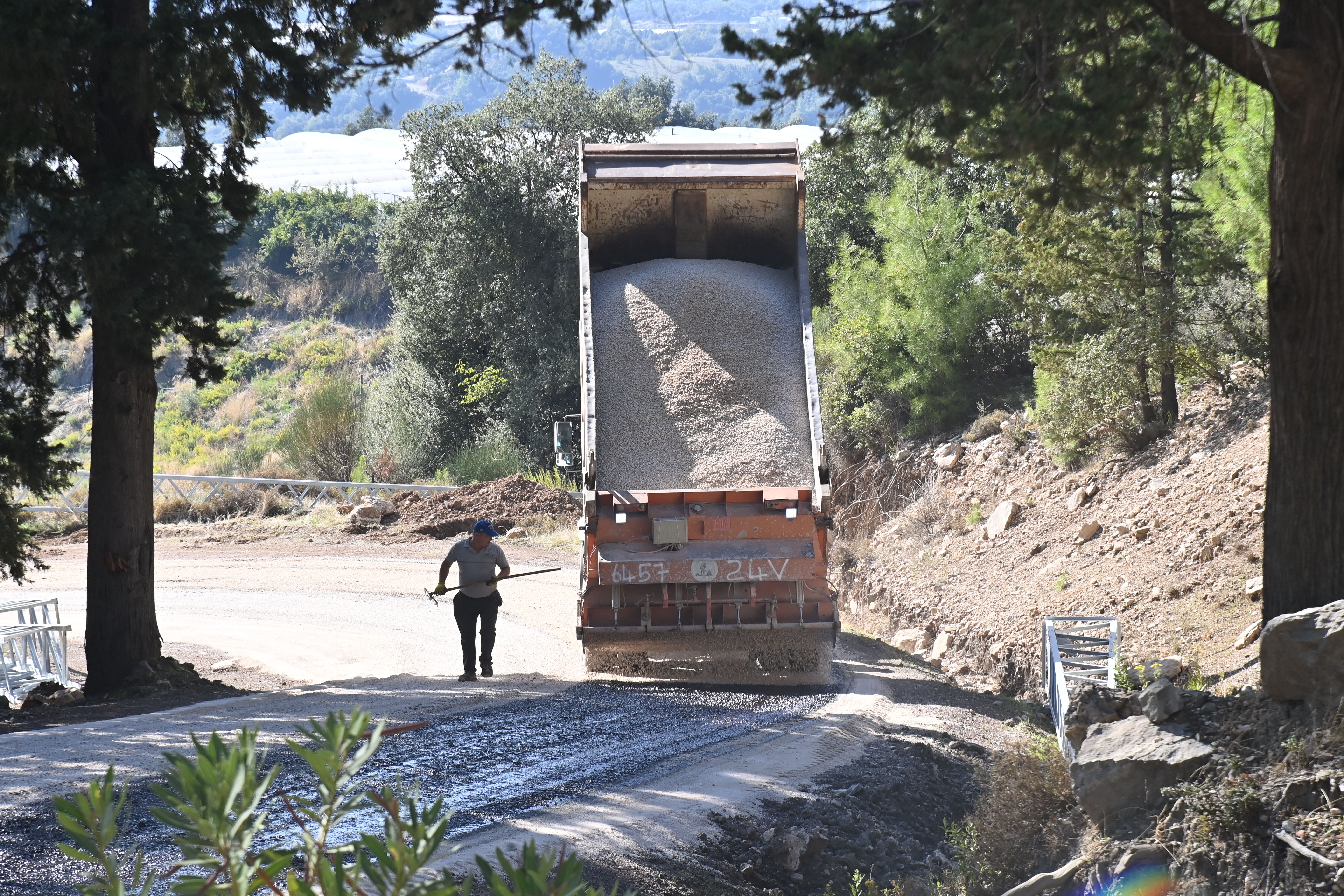 Antalya Kumluca’da Mahallelinin Beklediği Yol Yapıldı (8)
