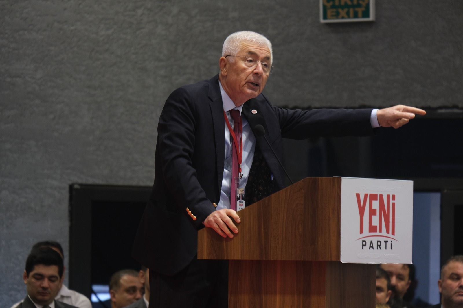 Antalya Siyasetinde Bayrak Değişimi! Kamacı Kararının Nedenin Anlattı (2)