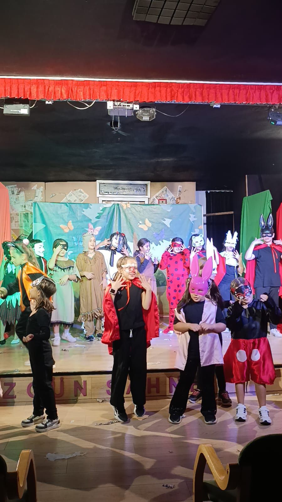 Antalya’da Çocuk Oyuncular Devleşti! Ormanın Kalbi Beğeni Topladı (10)