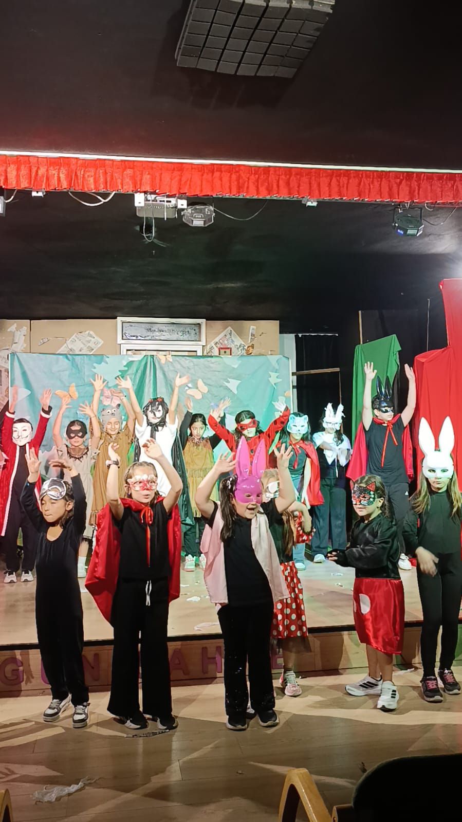 Antalya’da Çocuk Oyuncular Devleşti! Ormanın Kalbi Beğeni Topladı (13)