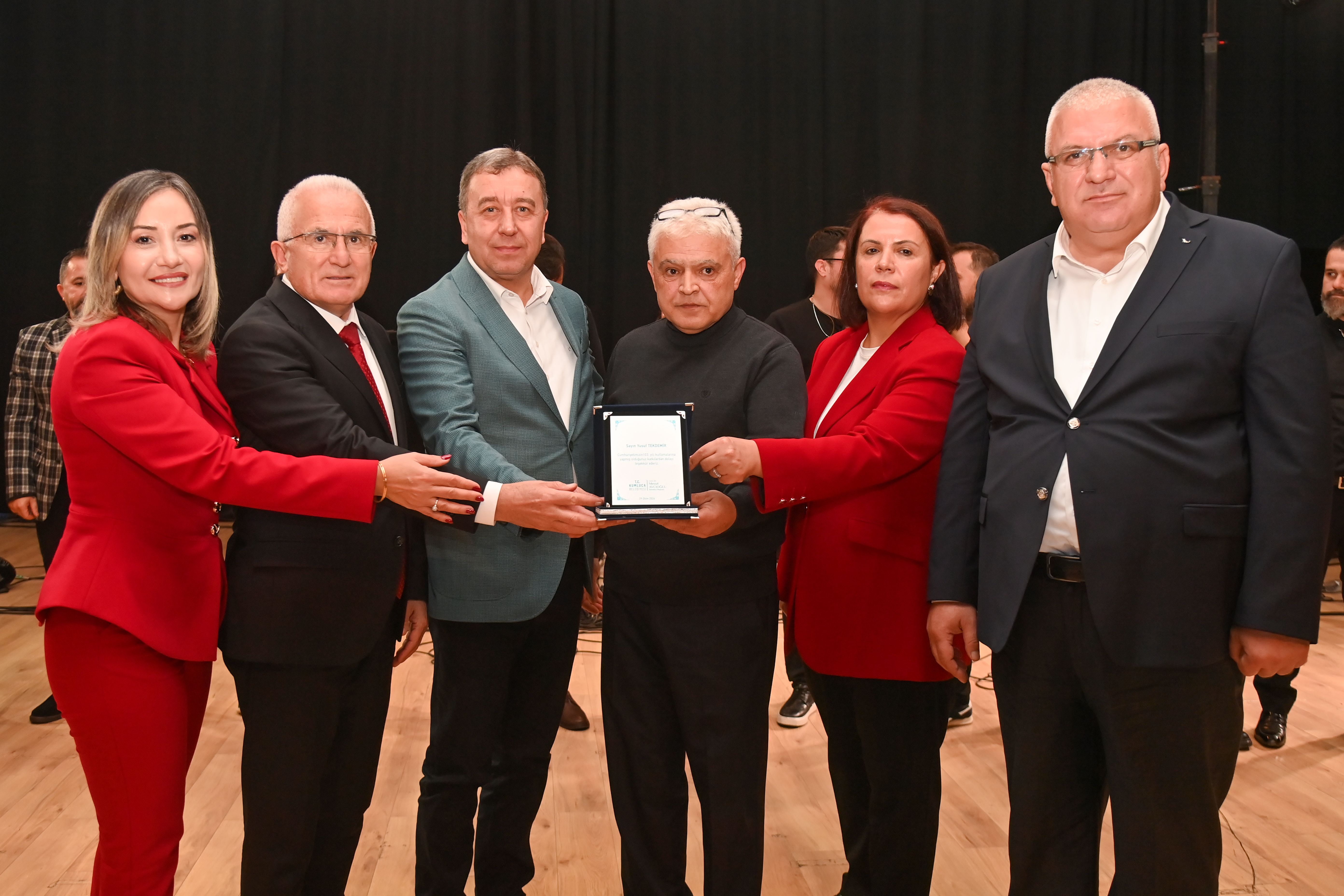 Antalya’da Cumhuriyet Bayramı’nda Sahne Öğretmenlerindi (20)