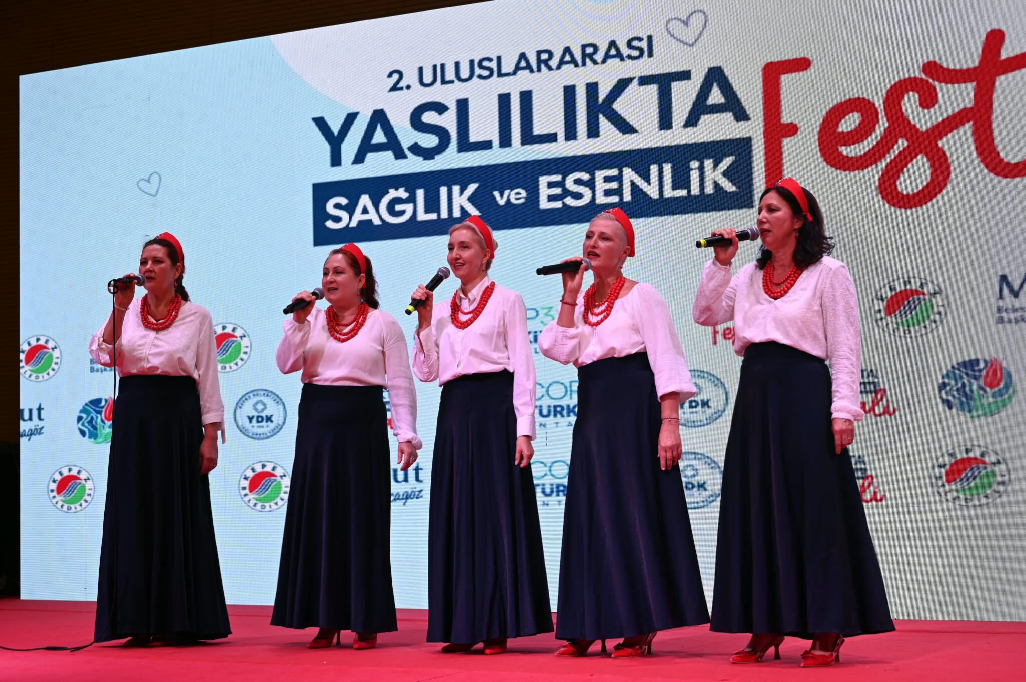 Antalya’da Dikkat Çeken Festival Kuşaklar Buluştu (4)