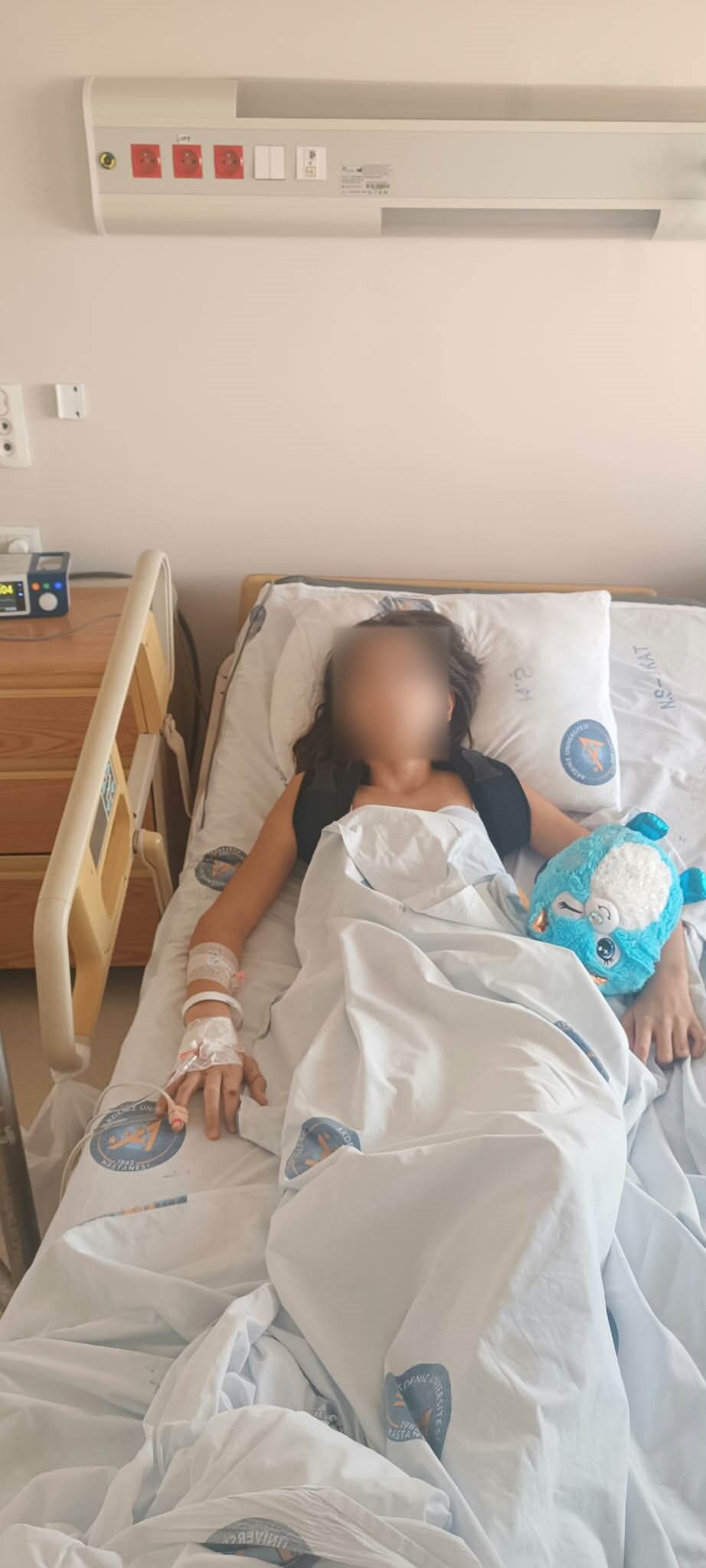 Antalya’da Okul Servisinden Indi Hastanelik Oldu (2)