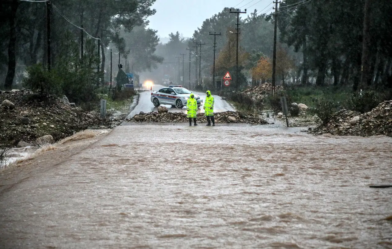 Antalyada Sel Riski Altinda Olan Bolgeler (3)-1