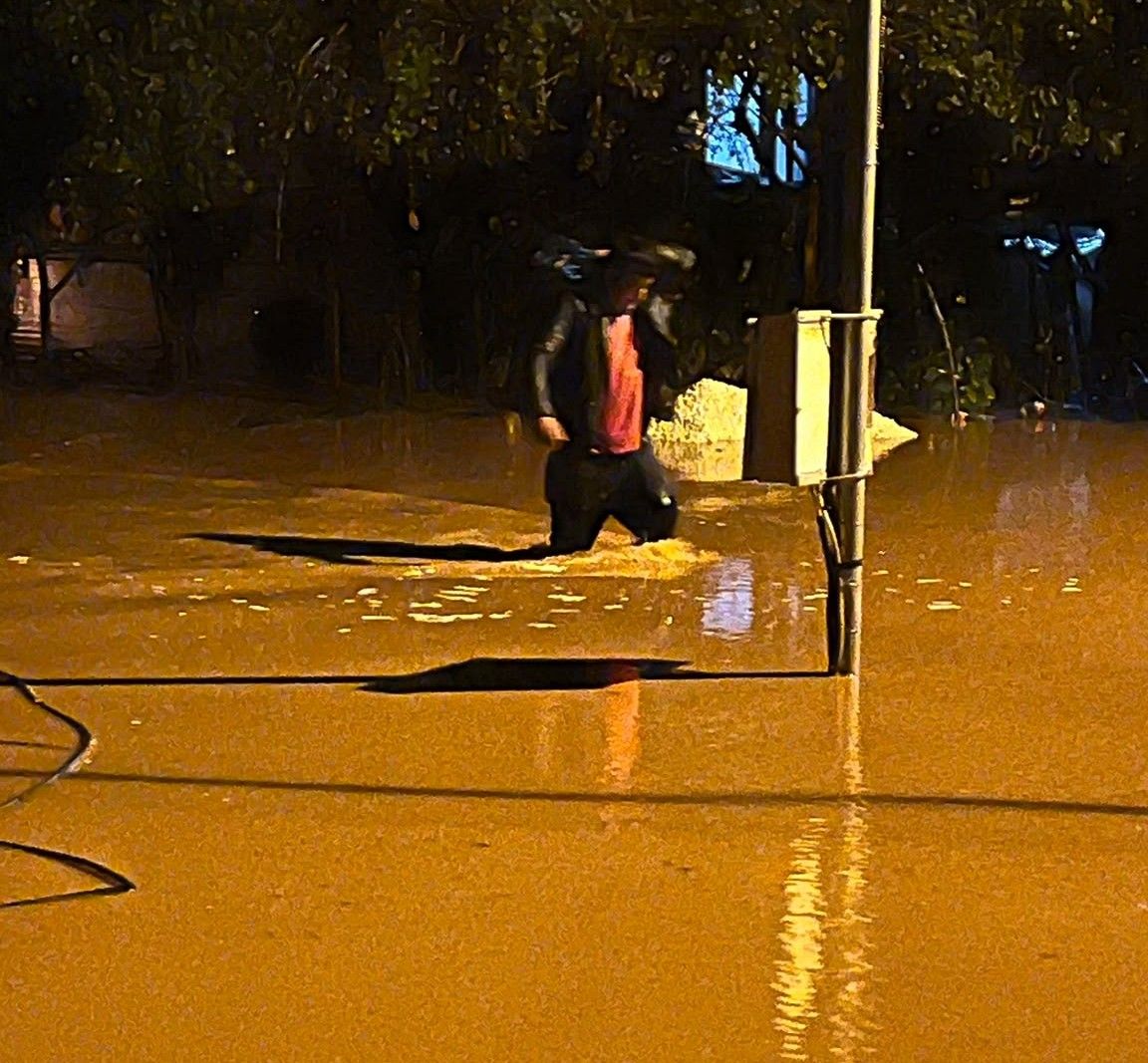 Antalya’da Sel Suları Bir Köyün Geleceğini Yok Etti (5)