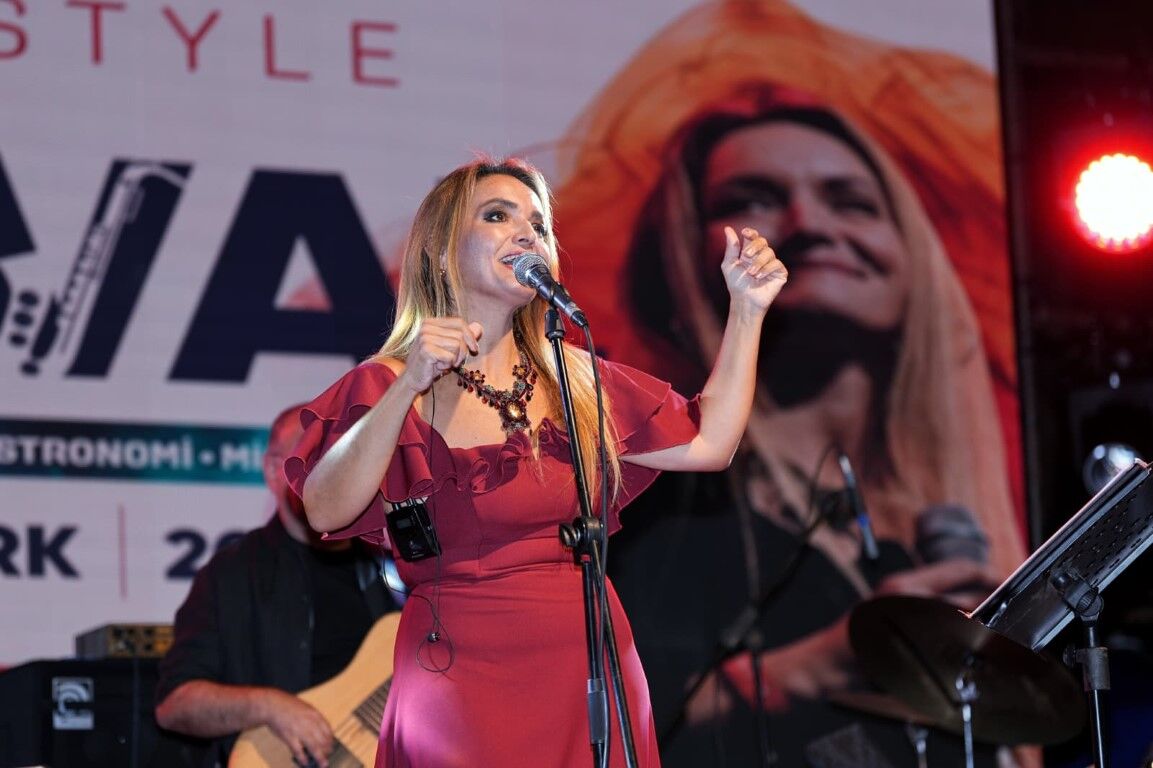 Antalya’da Yapılan Caz Festivali Kulakların Pasını Sildi (2)