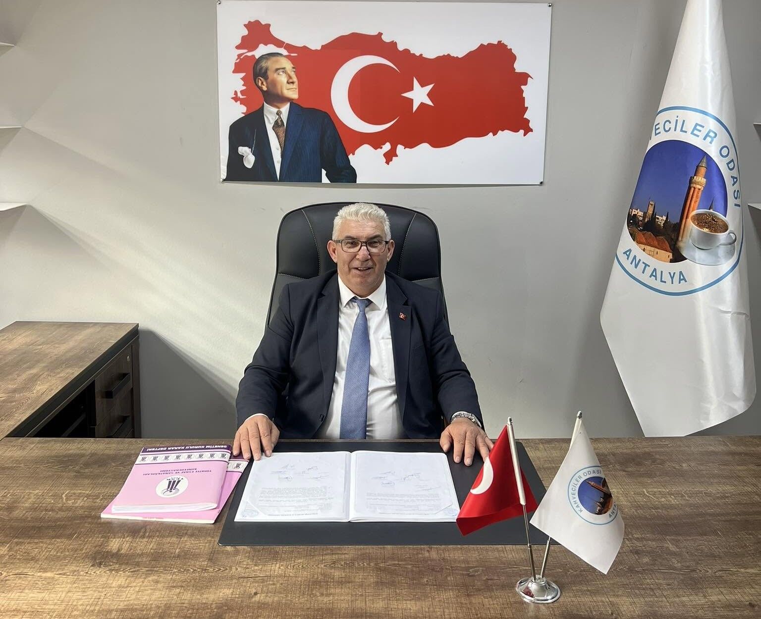 Antalya’da Yasaklar Esnafı Kıskaca Aldı (1)-1