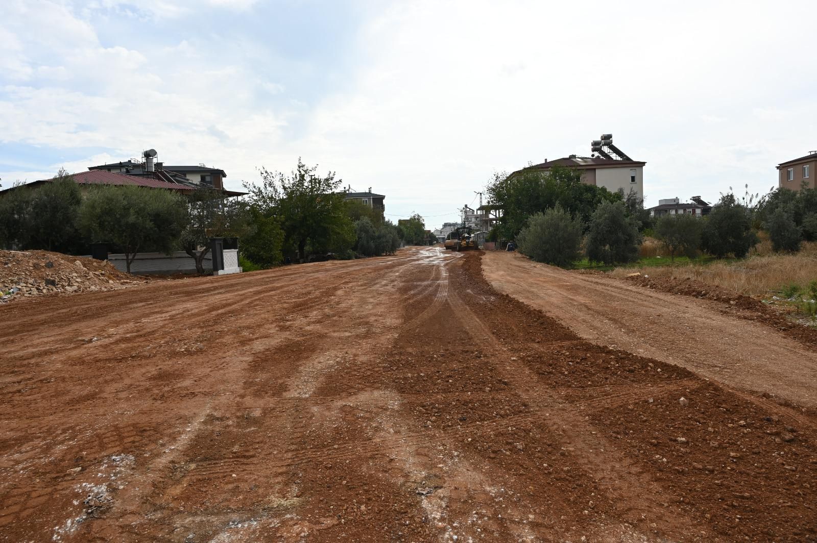 Antalya’da Yollar Masaya Yatırıldı Sokaklar Güvenli Hale Geldi (4)