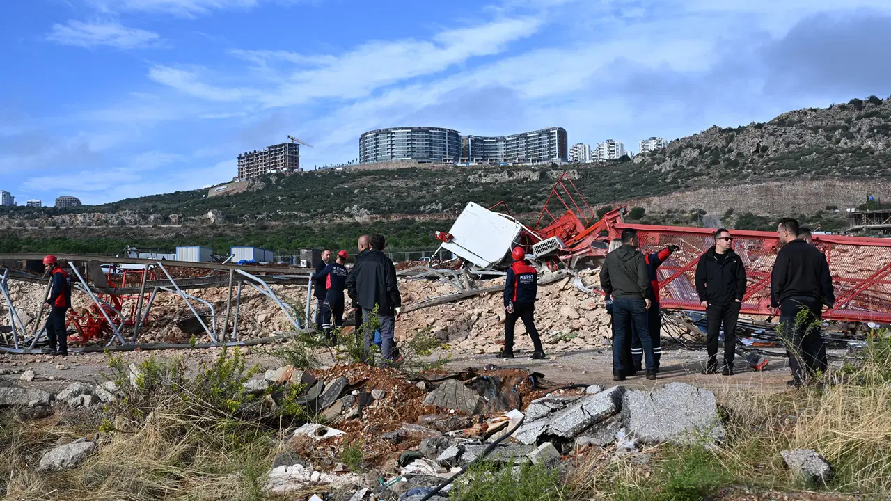 Antalya’daki Iklim Krizinin Bedelini Işçiler Ödüyor (1)-1