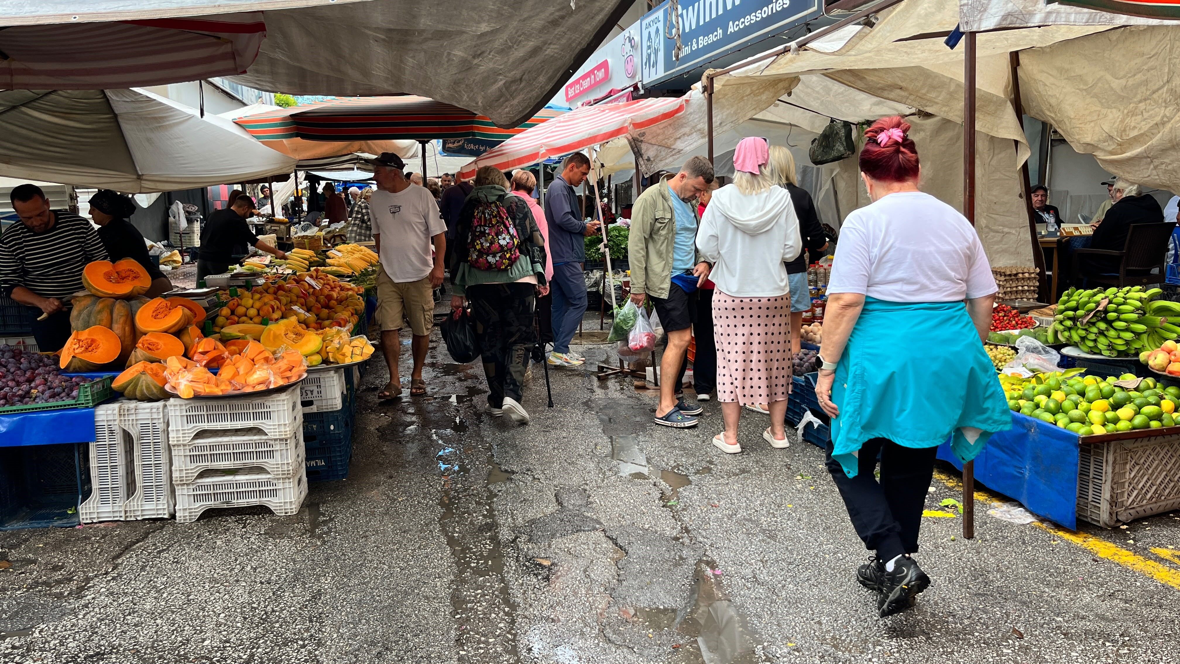 Antalya’nın Turizm Ilçesi Göle Döndü (6)