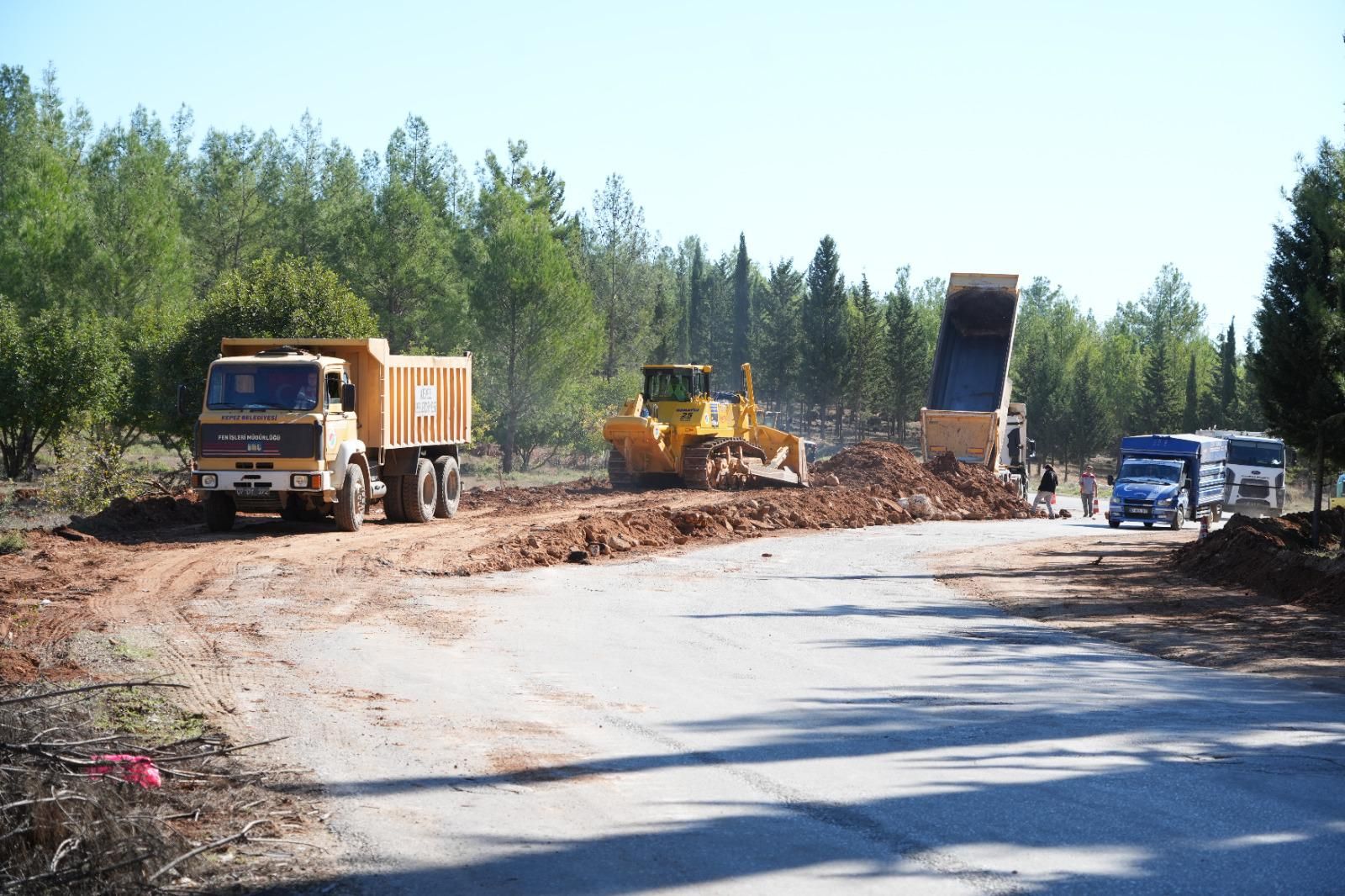 Antalya’nın Yıllardır Yol Bekleyen Mahallesine Yeni Müjde (1)