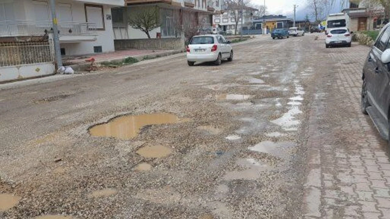 Antalya’nın Yollarında Neler Oluyor Hangi Bölgelerde Çalışma Yapıldığı Belli Oldu (1)