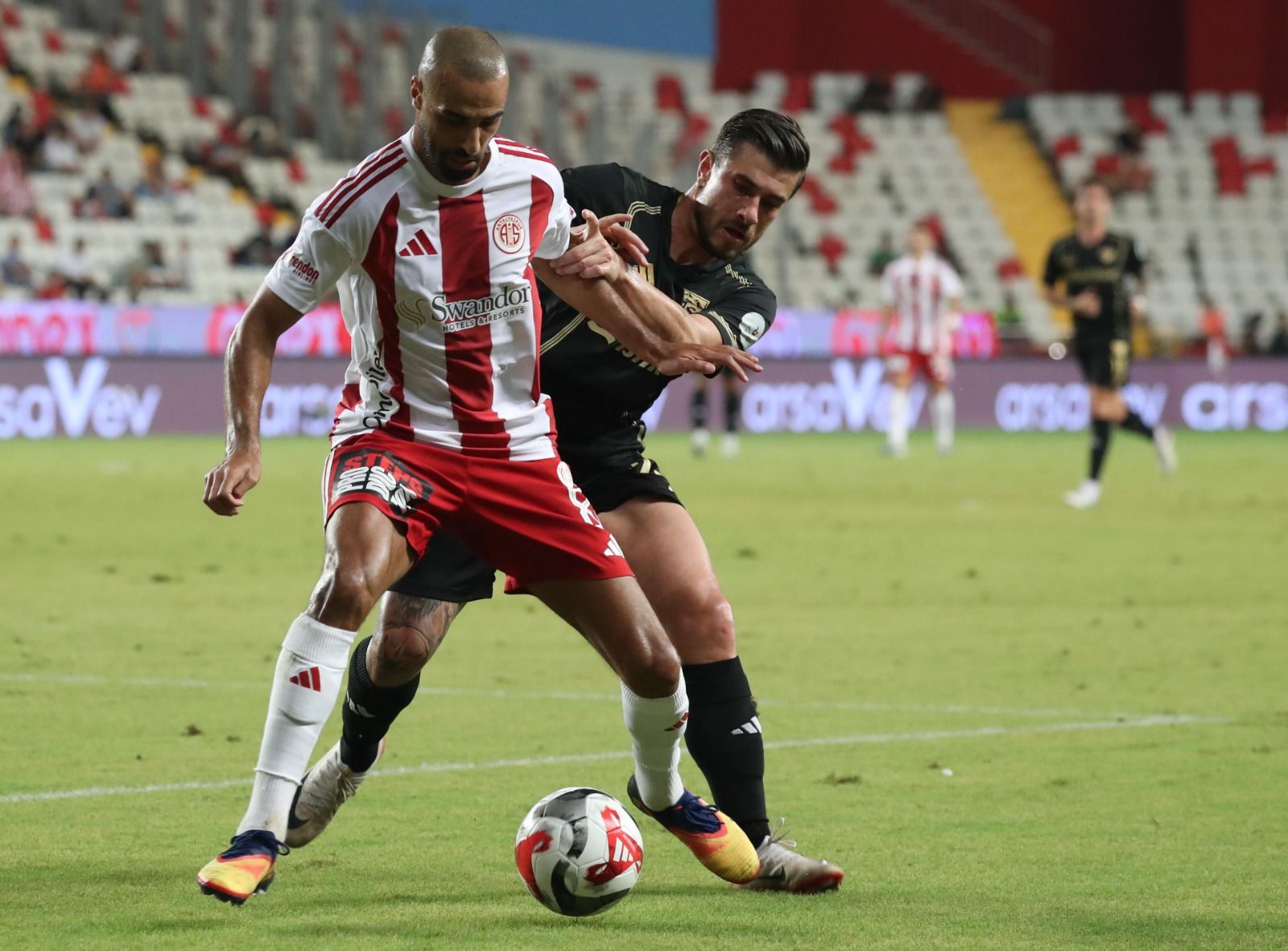 Antalyaspor, Kayserispor Maçı Ne Zaman Nerede Karşılaşacak (1)