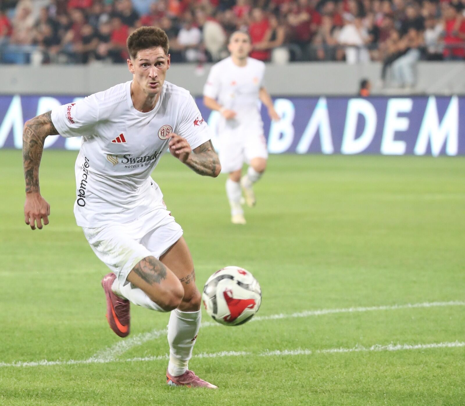 Antalyaspor’da Transfer Tahtası Yeniden Kapandı! 2 Dosyadan 2 Milyon Euro’luk Yeni Engel Bekleniyor (2)