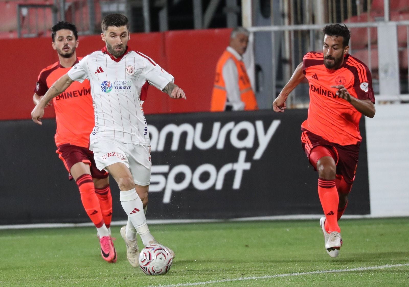 Antalyaspor’un İstanbulspor Maçı Ne Zaman, Nerede Oynanacak (1)