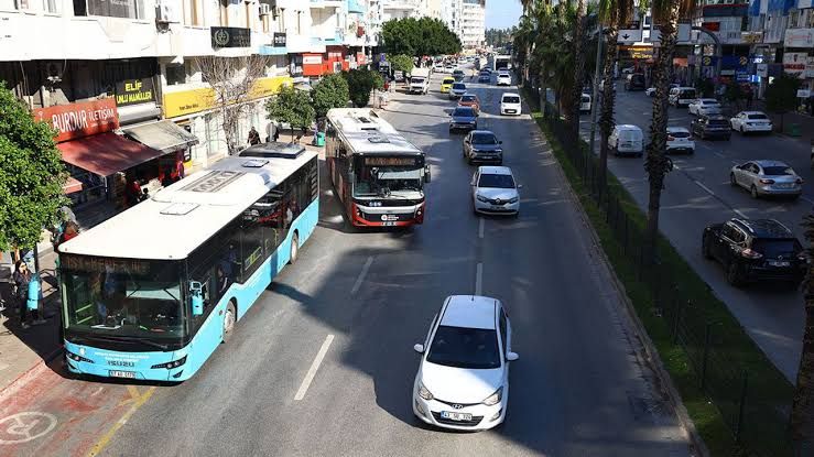 Baskan Arslandan Buyuksehire Toplu Tasima Zammi Resti (3)