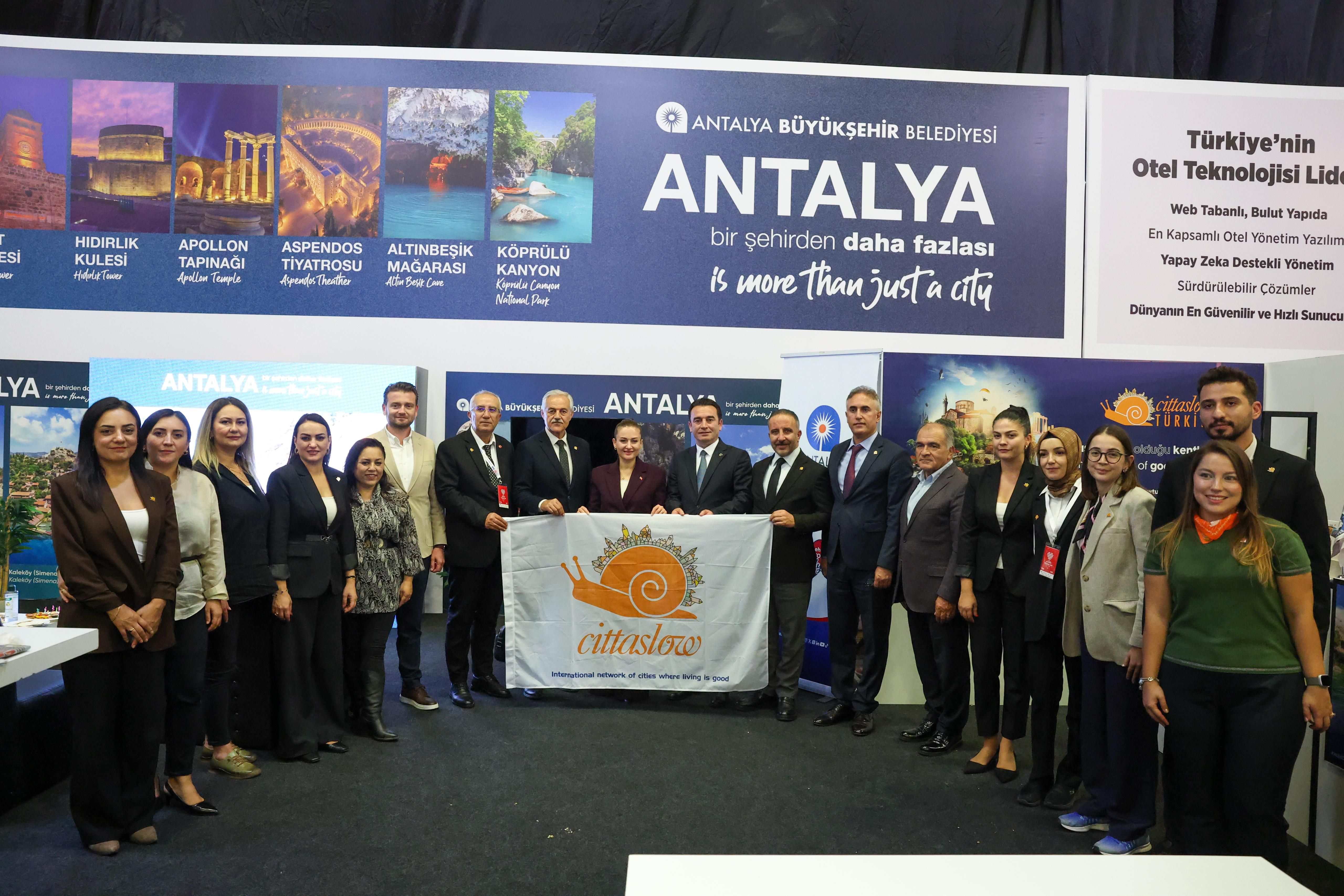 Büşra Özdemir Konuştu! Antalya'da Turizm Büyüyor, Peki Antalyalı Ne Kazanıyor (5)