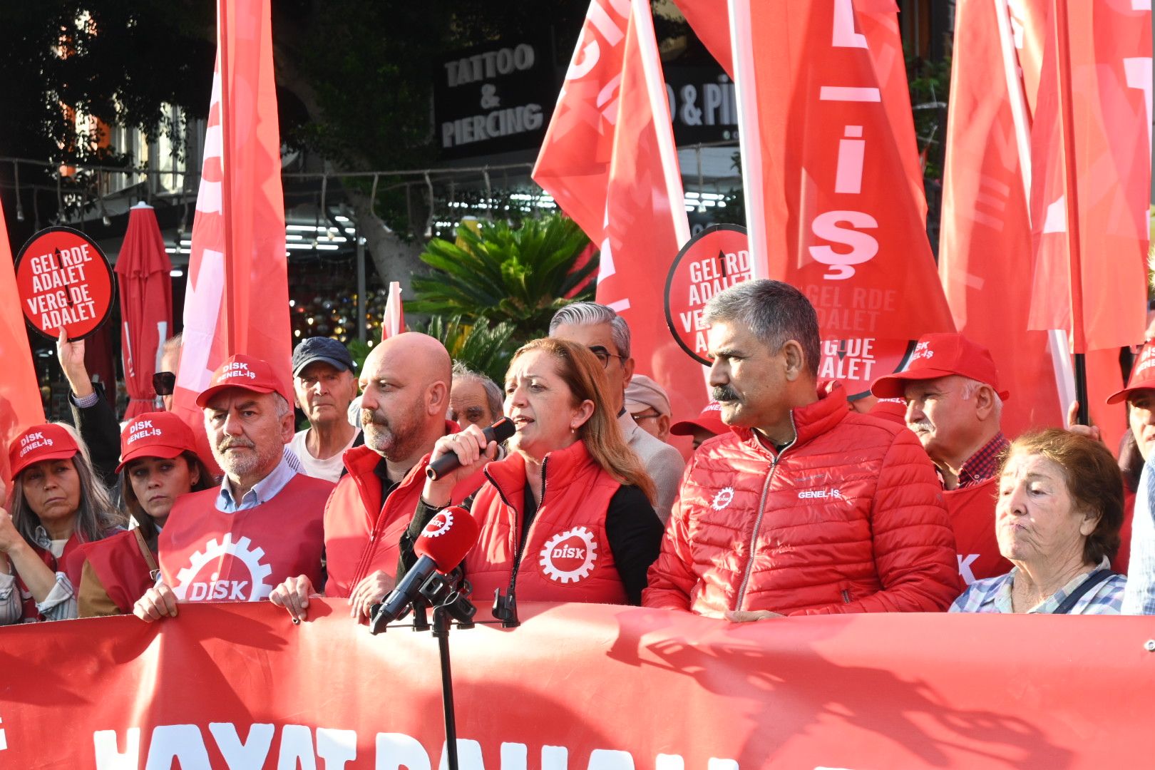 Di̇sk Genel Başkanı Çerkezoğlu Antalya'dan Iktidara Seslendi (3)