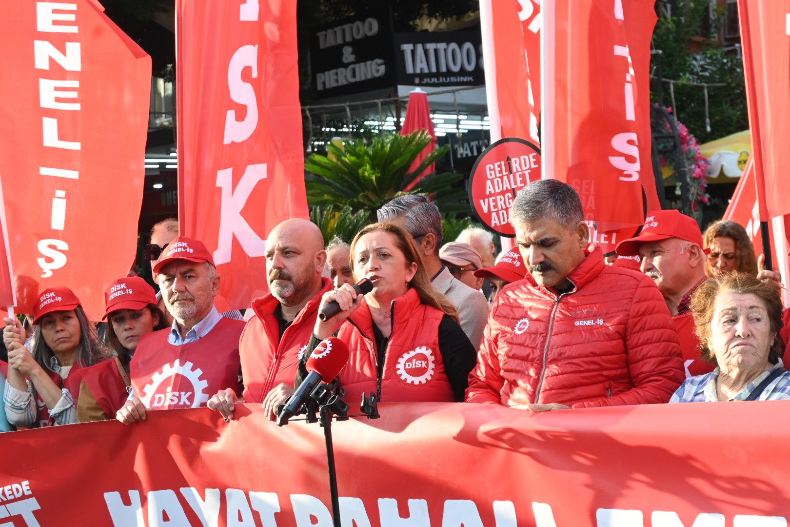 Di̇sk Genel Başkanı Çerkezoğlu Antalya'dan Iktidara Seslendi (4)