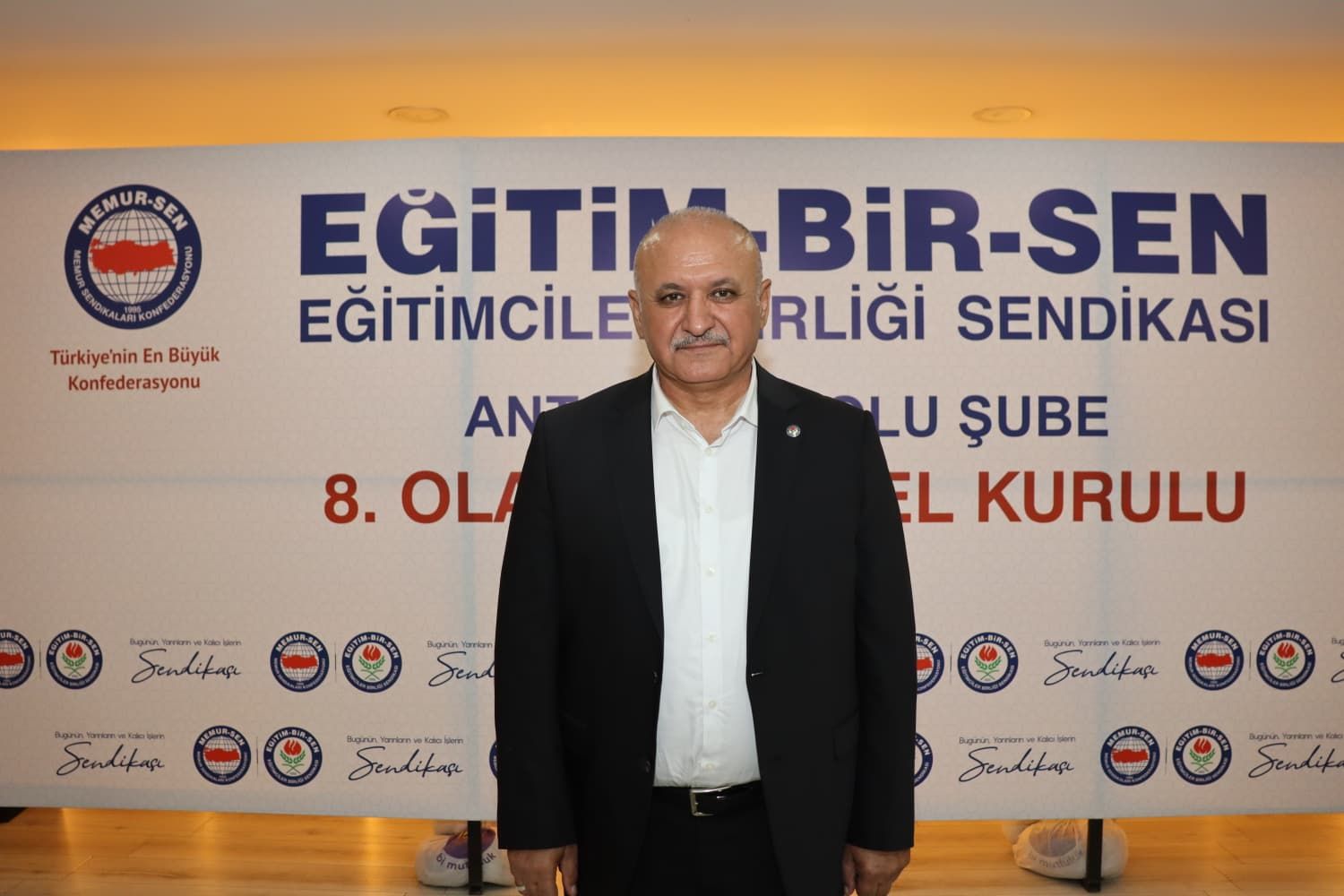 Eğitim Bir Sen Antalya Şubesi Yeni Başkan Belli Oldu (1)