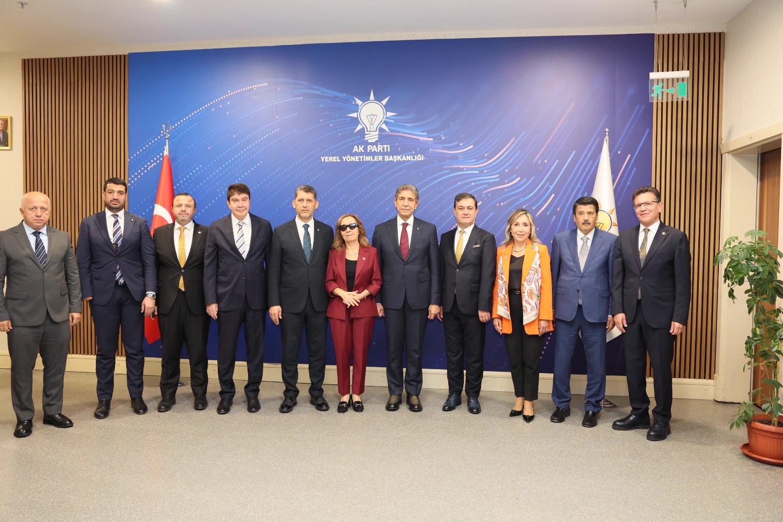 Elmalı Belediye Başkanı Halil Öztürk’ün Ak Parti’ye Neden Geçtiği Belli Oldu (1)