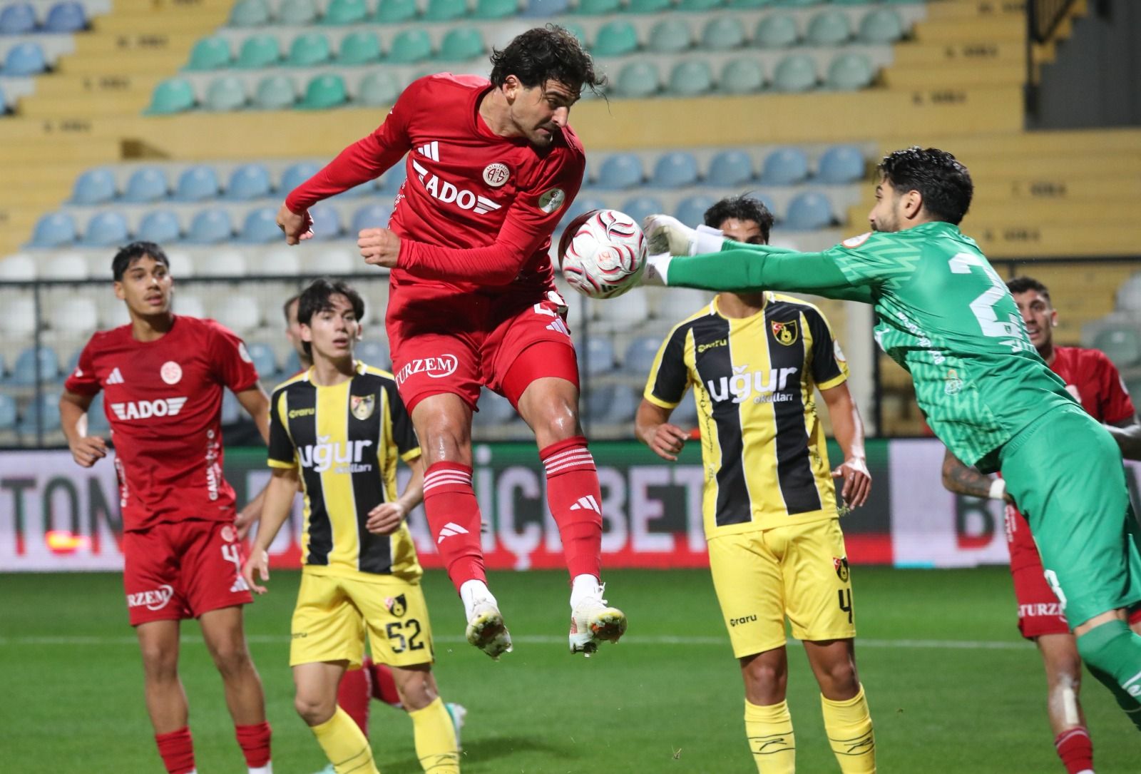 İstanbulspor’u 2 Yenen Antalyaspor Play Off Hattında (1)