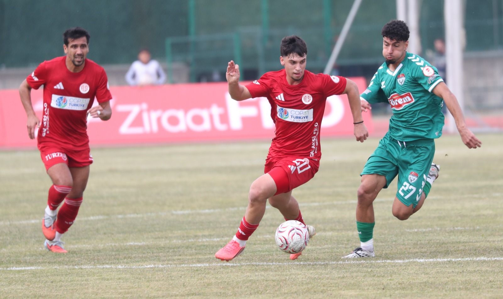 Kars 36 Spor’u 2 Yenen Antalyaspor, Kupada 4. Turda (2)