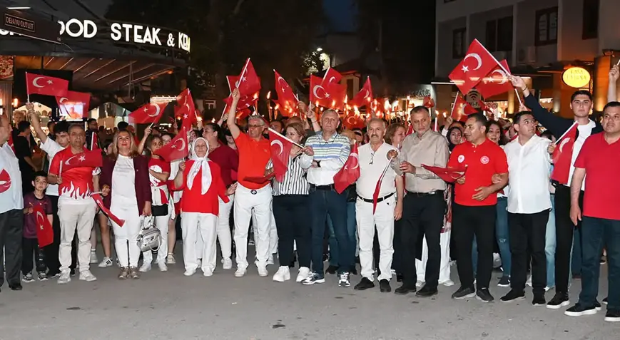 Kemer’de Cumhuriyet Bayramı Etkinlikleri Bir Gün Erteledi (2)